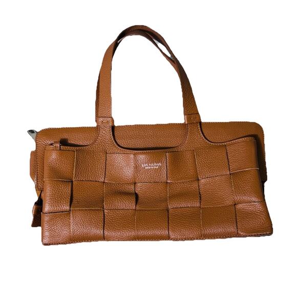 LIA NUMA MADE IN ITALY TAN BASKET WOVEN RECTANGULAR PURSE FALL ITALIAN - Picture 1 of 9